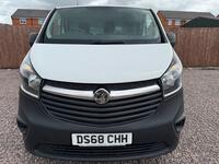 VAUXHALL VIVARO