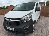 VAUXHALL VIVARO