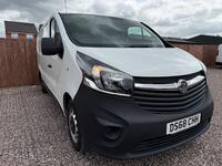 VAUXHALL VIVARO